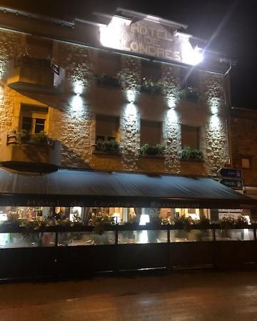 Hotel Restaurant De Londres Saint-Just-en-Chevalet Екстериор снимка